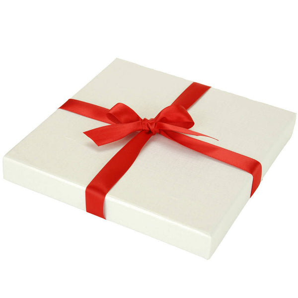Luxury Christmas card gift box in pearlescent white 